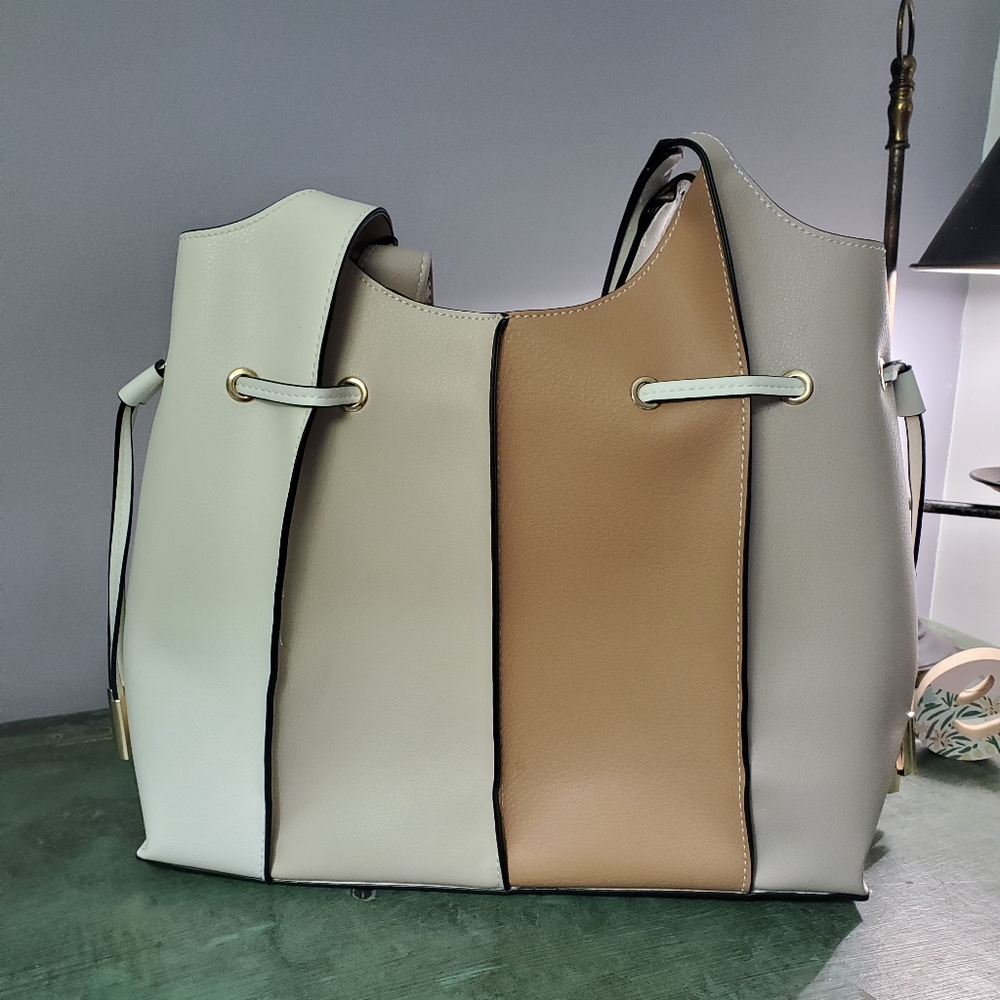 Tami Too "Morgan" Faux Leather Mulitcolr Shoulder Bag